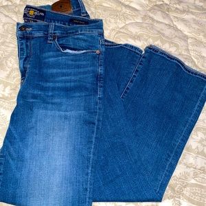 LUCKY BRAND women’s bootcut jeans